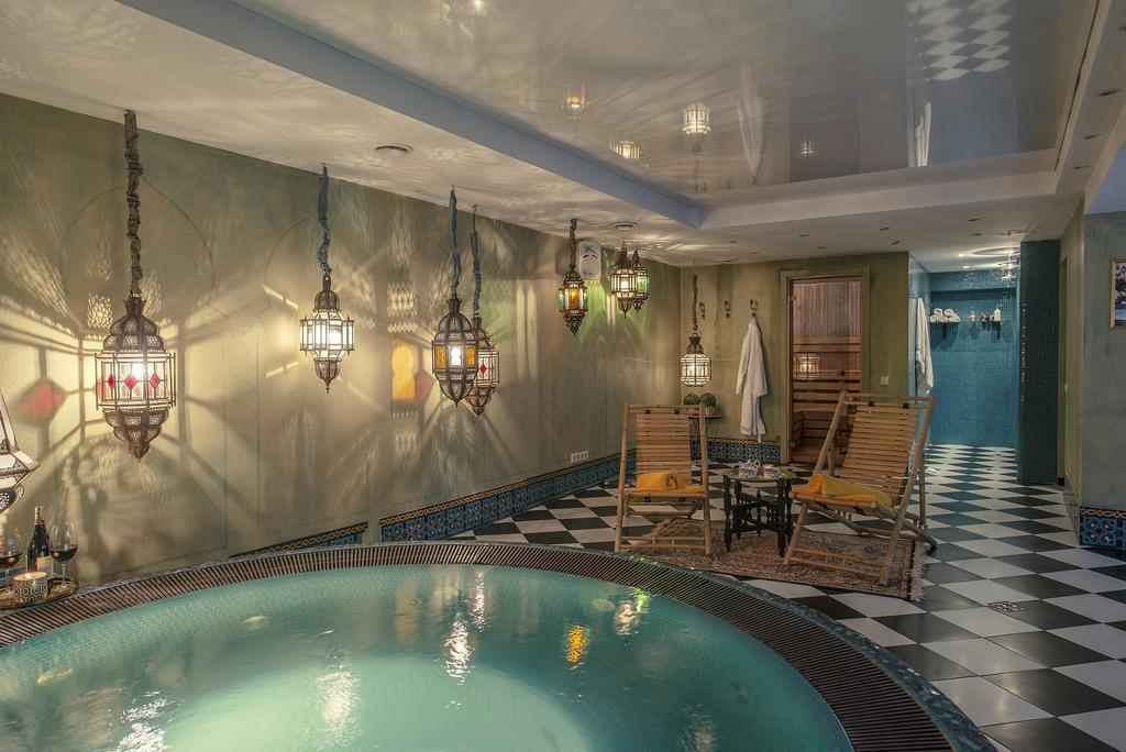 Apvalaus Stalo Klubas Gastro & Spa Hotel Тракай Экстерьер фото