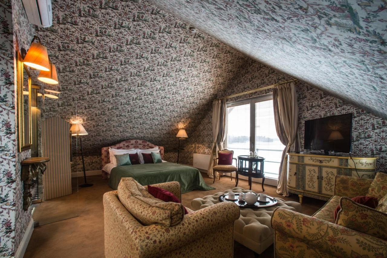 Apvalaus Stalo Klubas Gastro & Spa Hotel Тракай Экстерьер фото